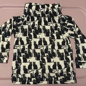 Kate Quinn Black and Cream Cat Long Sleeve Tee